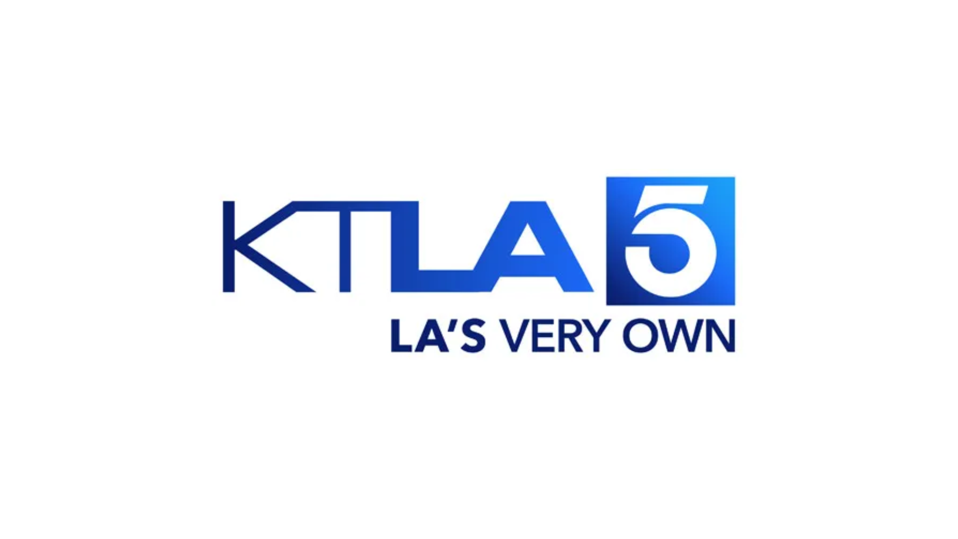 LA Teen Graduates Early From Online Public School, Receives Multiple College Acceptance Letters